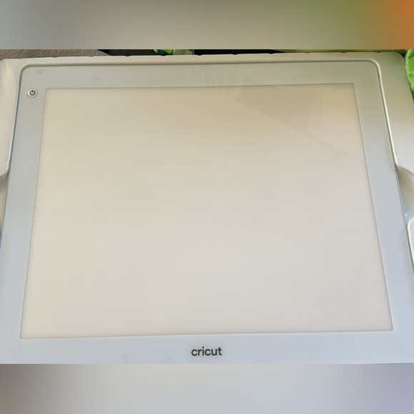 Cricut Brightpad - Picture 3 of 3